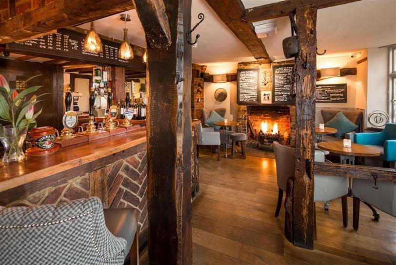 The Chequers Hotel Beaconsfield